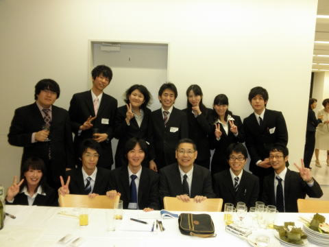 Organic Chemistry Group Party, May 2010 2010年5月、梶谷先生講演会＆有機研OB会